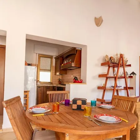 Sardinianworld - S'imbucada Apartment Putzu Idu