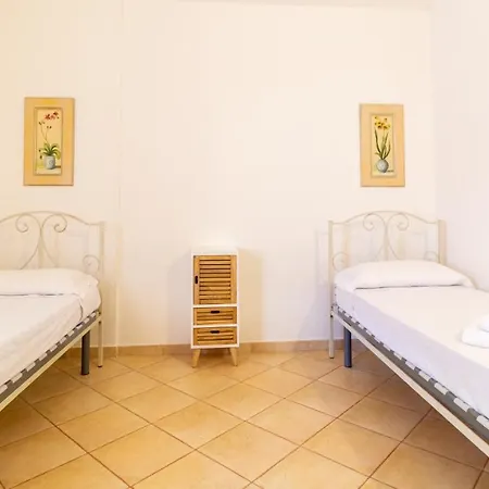 Sardinianworld - S'imbucada Apartment Putzu Idu